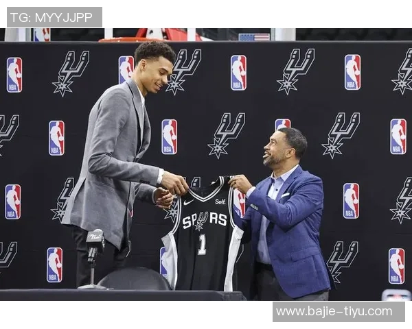 主场迎战马刺锡安期待球迷热情助阵激发球队活力